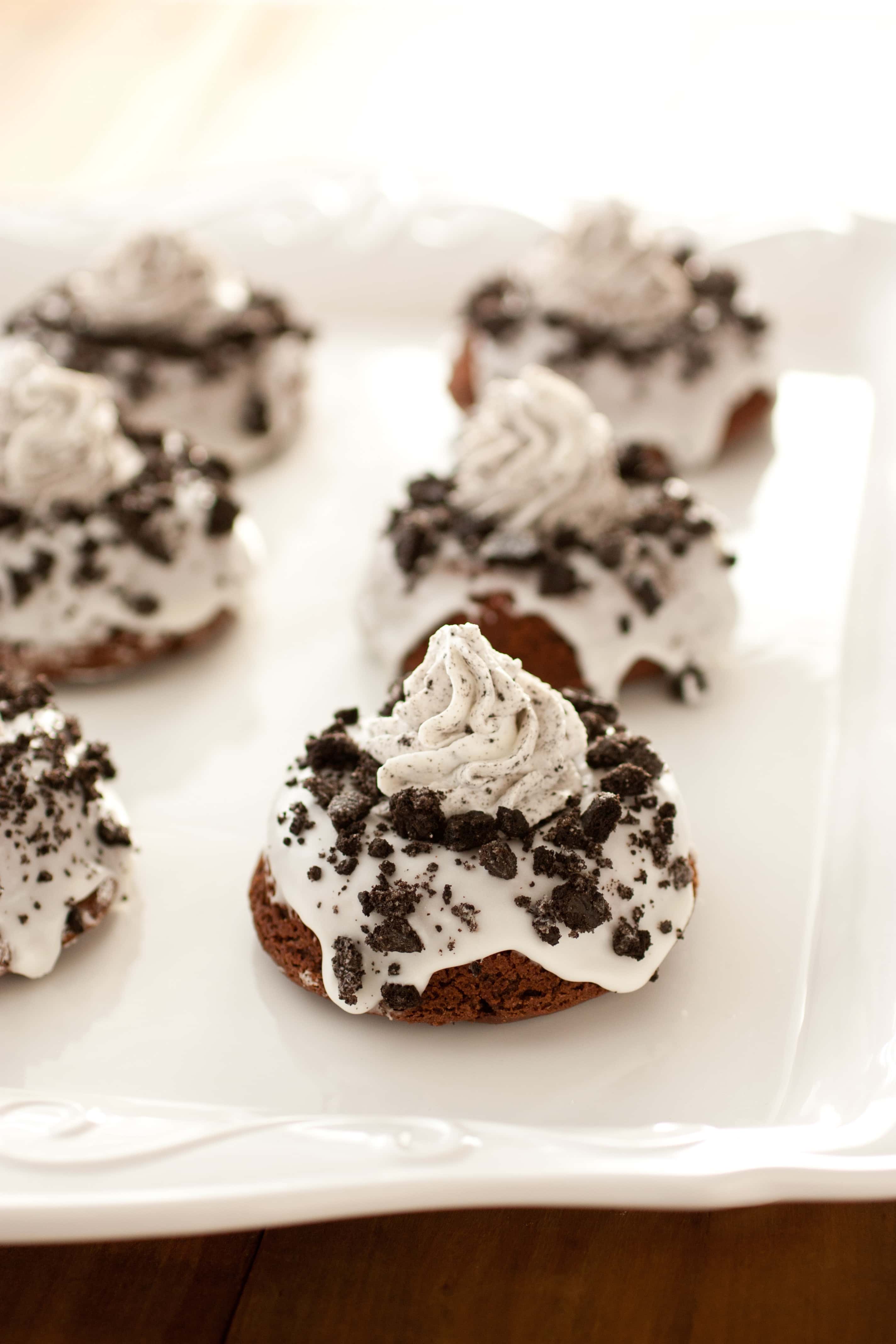 Baked Cookies and Cream Doughnuts