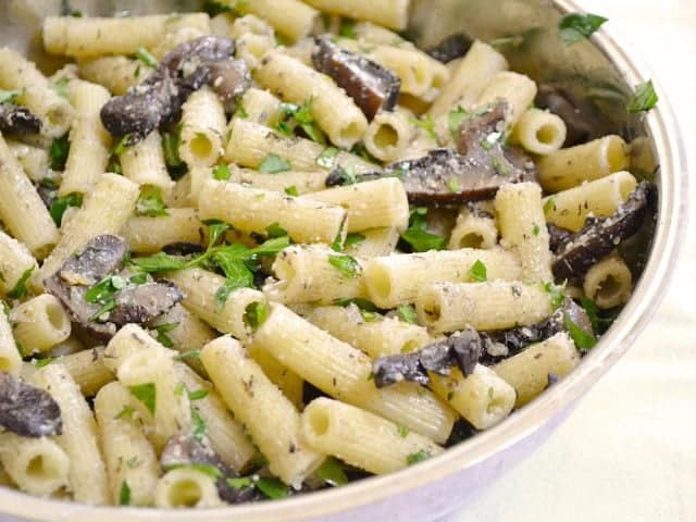 Simple portobella pasta