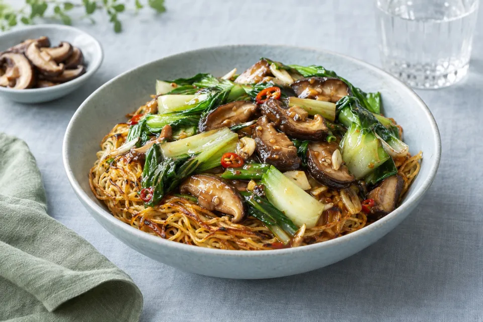 Hong Kong Style Pan-Fried Noodles