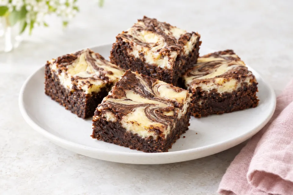 Cheesecake Swirl Brownies