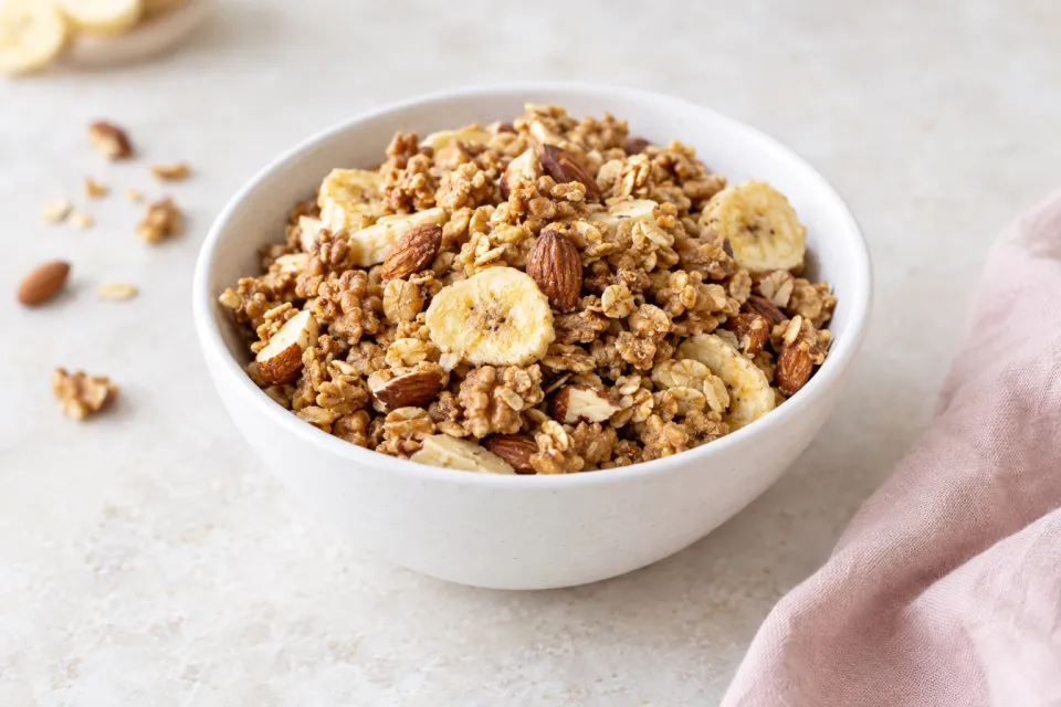 Crunchy Banana Nut Granola