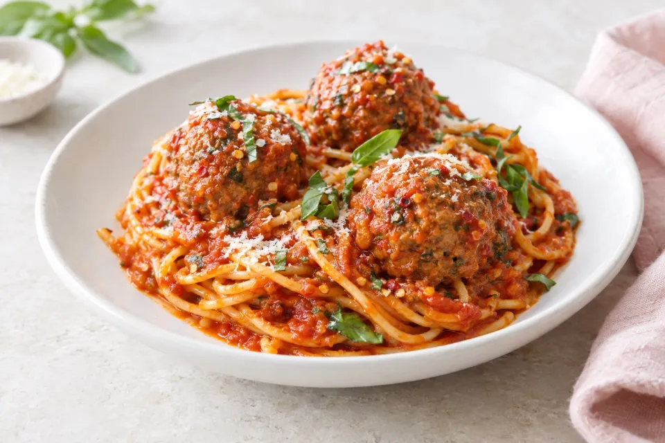 Sriracha Marinara with Meatballs