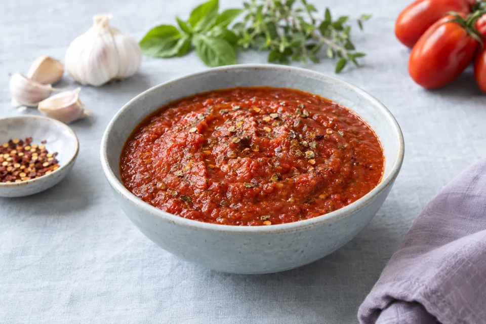 Thick & Rich Homemade Pizza Sauce