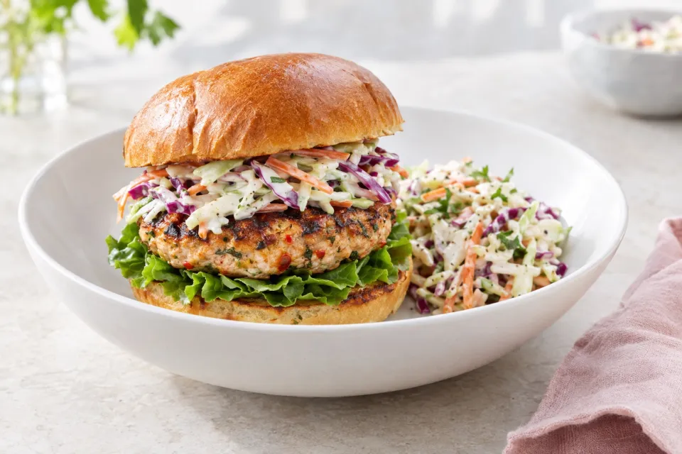 Spicy Grilled Turkey Burger with Coleslaw