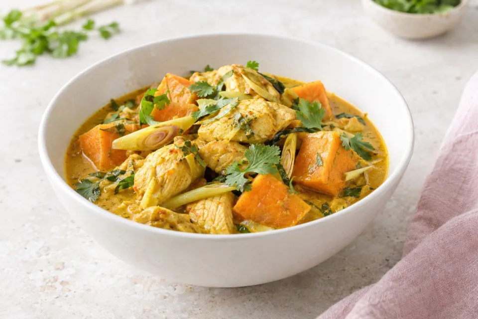 Chicken Curry with Sweet Potato and Lemongrass
