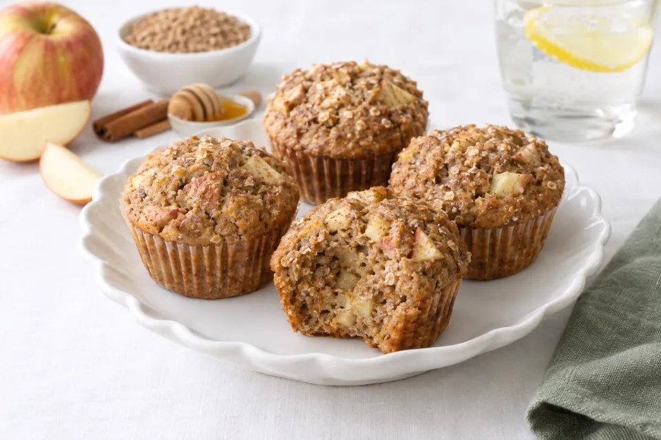 Low-Sugar Whole Wheat Apple Bran Muffins