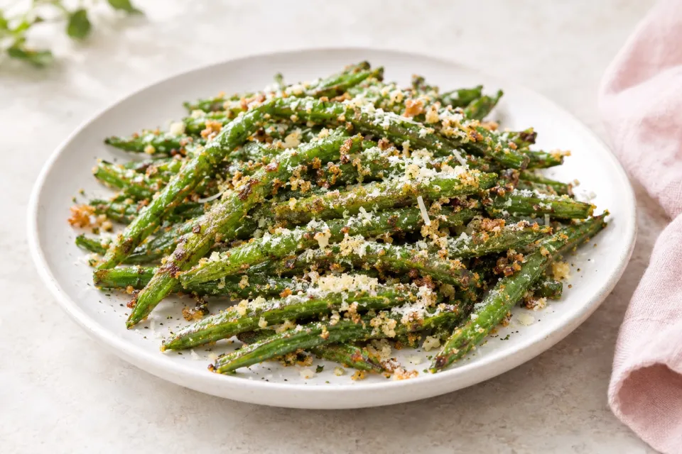 Oven Fried Garlic Parmesan Green Beans