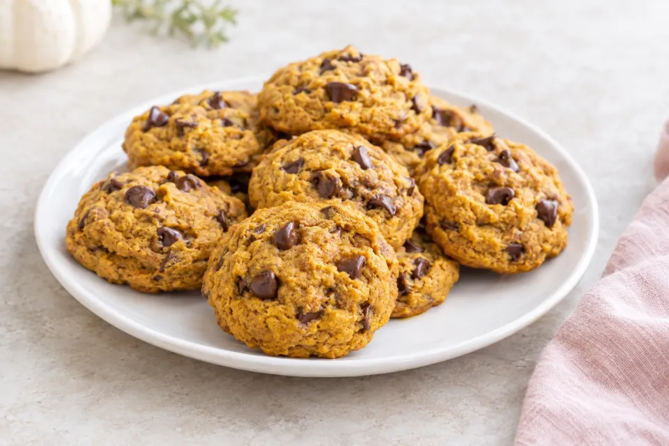 Pumpkin Chocolate Chip Cookies