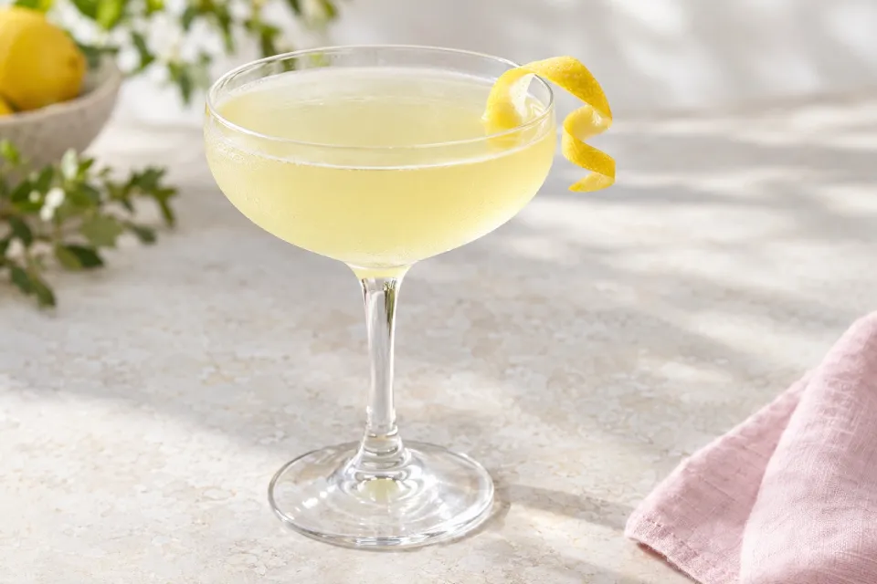 Lemon Twist Martini Mocktail