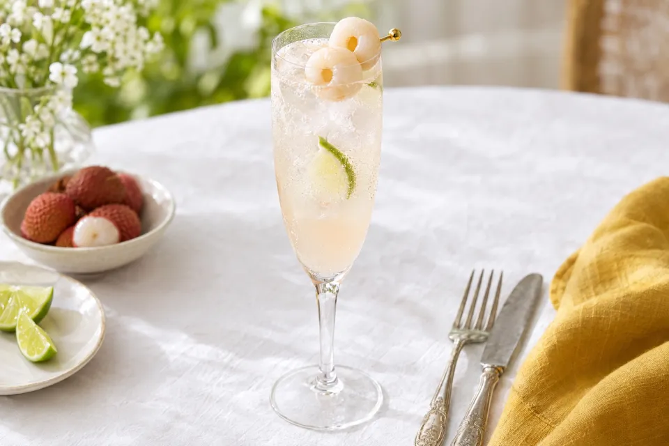 Lychee Bellini Mocktail