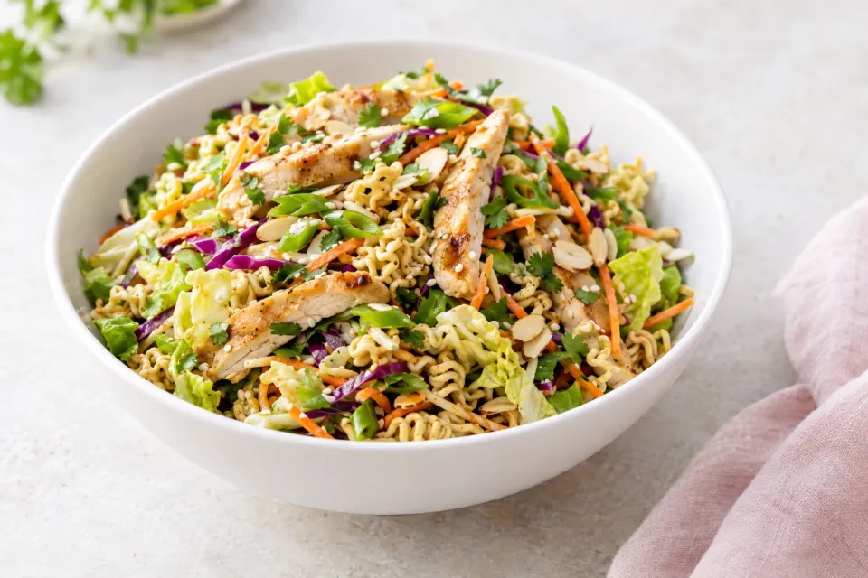 Asian Ramen Salad with Chicken