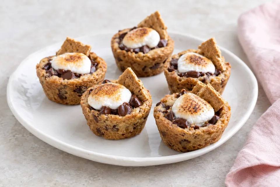 Mini S’mores Cookie Cups