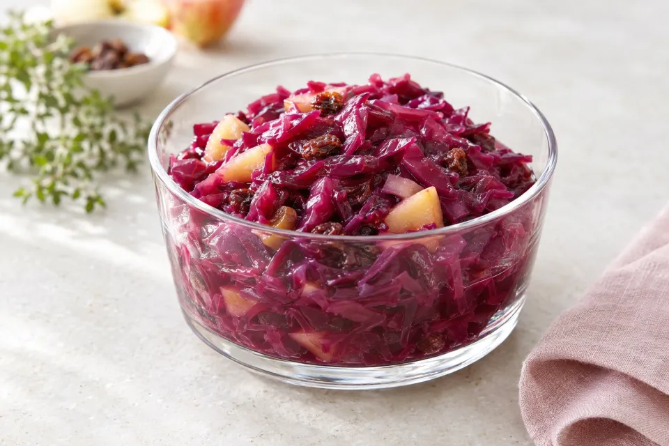 Sweet and Sour German Red Cabbage