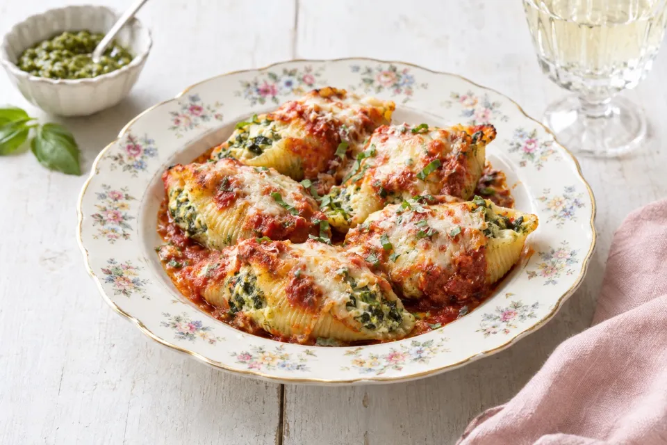 Pesto Stuffed Shells
