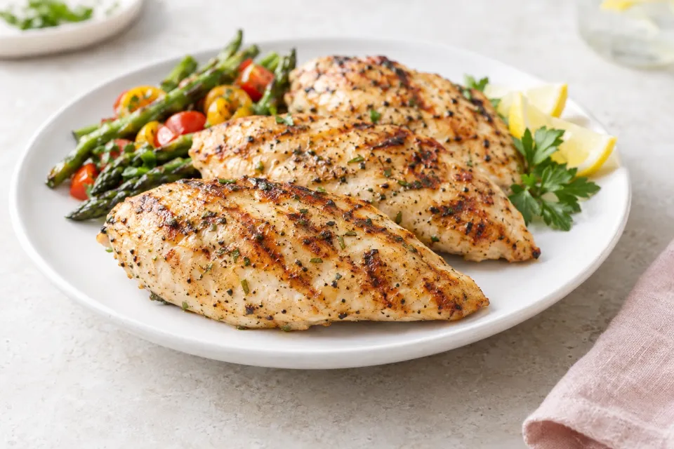How to Grill Juicy Boneless Skinless Chicken Breasts