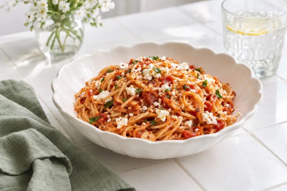 Tangy Tomato Pasta