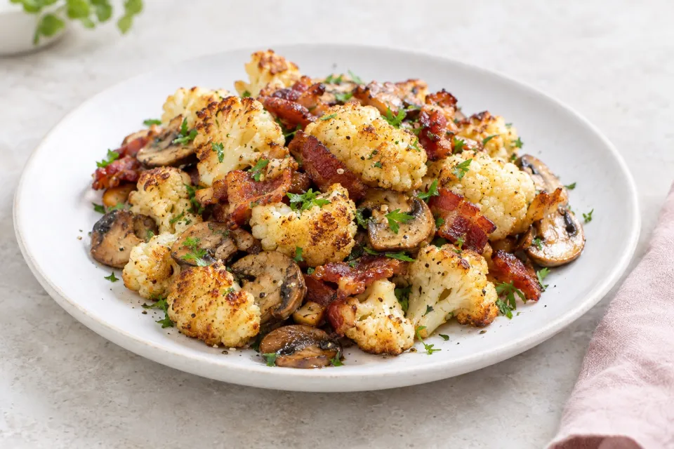 Fried Cauliflower with Bacon and Mushrooms
