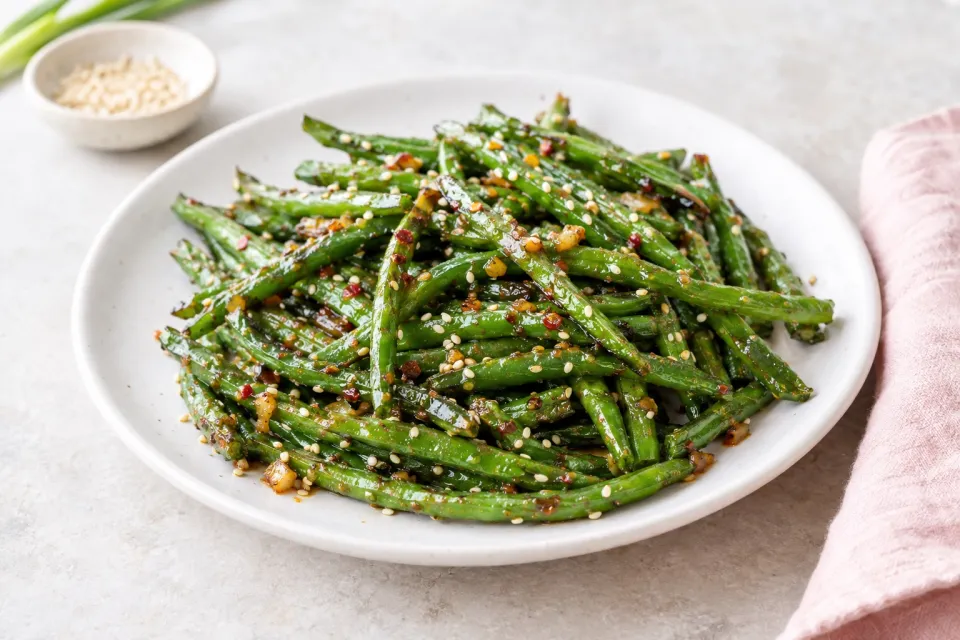 Easy Air Fryer Asian Green Beans