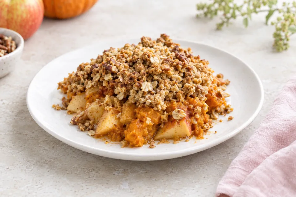 Low-Sugar Pumpkin and Apple Crumble