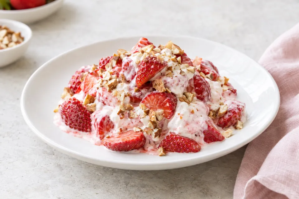 Easy Strawberries Romanoff