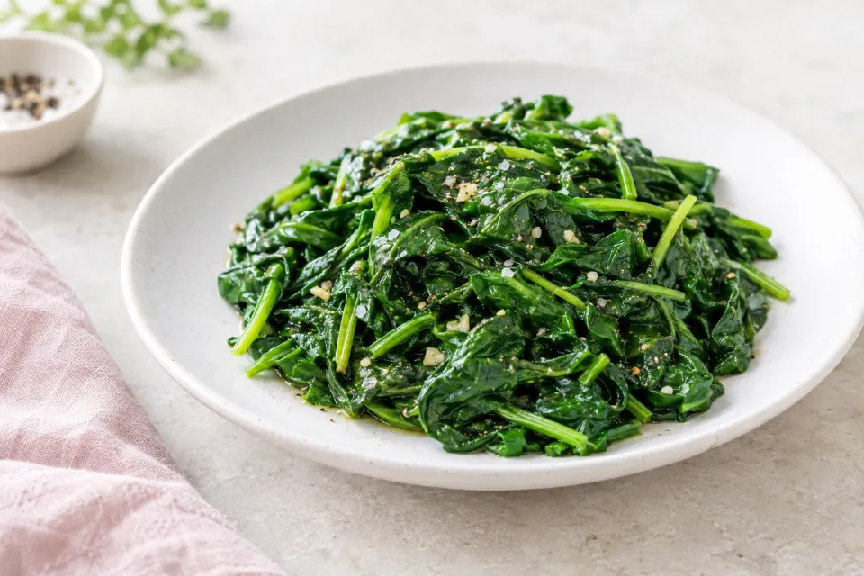 Easy Saut&eacuteed Spinach