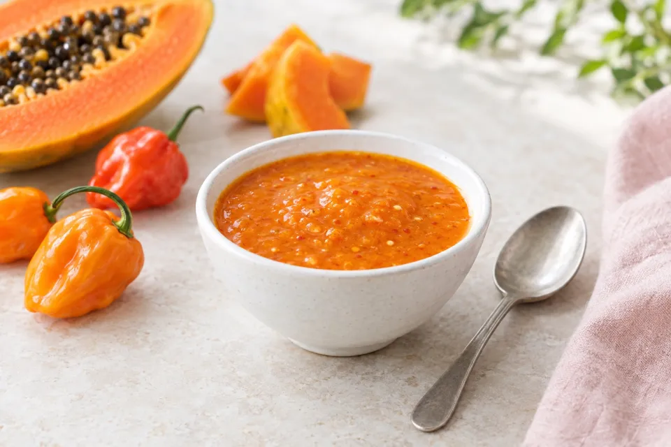 Papaya-Habanero Hot Sauce