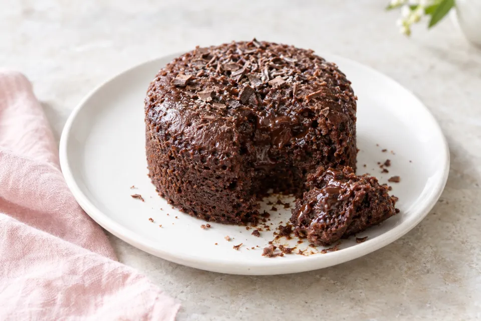5 Minute Fudgy Chocolate Microwave Cake