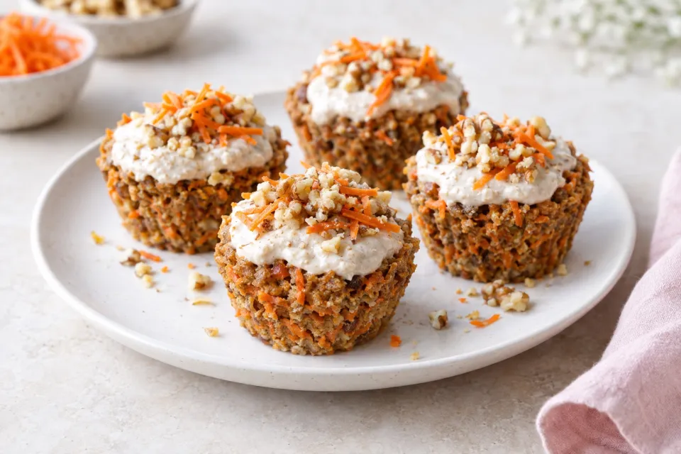 Raw Carrot Cake "Muffins"