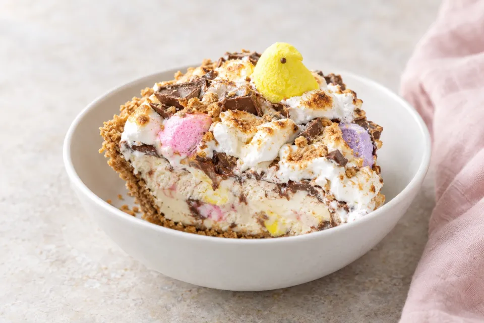 Leftover Peeps S'more Ice Cream Pie