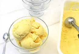 Homemade Pineapple Ice-cream