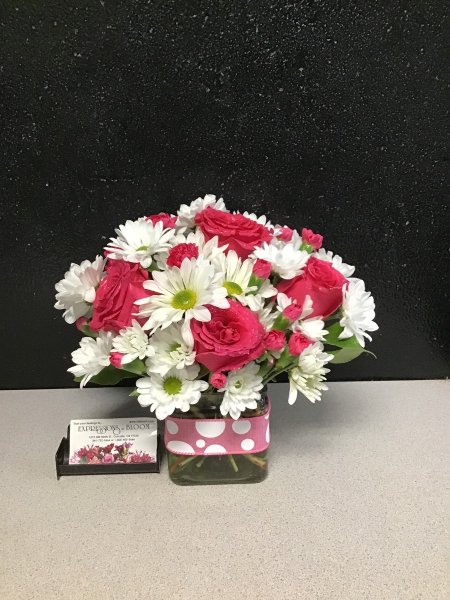 A 5 Star Customer Reviewed Flower Arrangement Designed by Expressions In Bloom in Corvallis, OR
