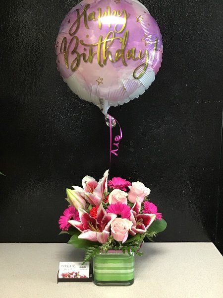 A 5 Star Customer Reviewed Flower Arrangement Designed by Expressions In Bloom in Corvallis, OR