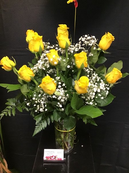 A 5 Star Customer Reviewed Flower Arrangement Designed by Expressions In Bloom in Corvallis, OR