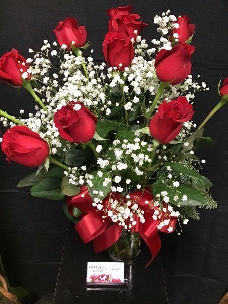 A 5 Star Customer Reviewed Flower Arrangement Designed by Expressions In Bloom in Corvallis, OR