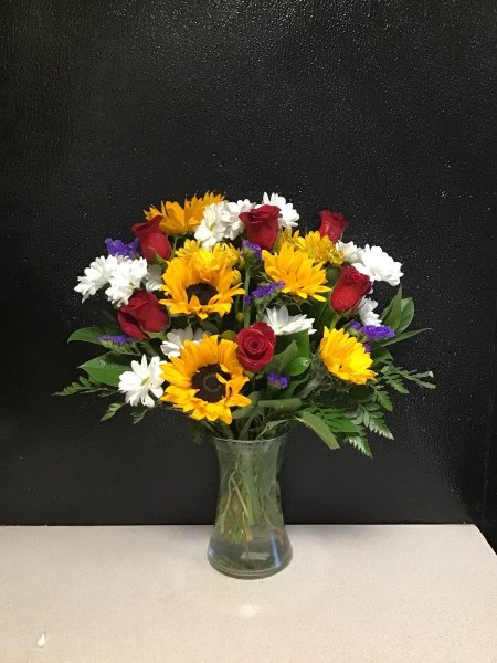 A 5 Star Customer Reviewed Flower Arrangement Designed by Expressions In Bloom in Corvallis, OR