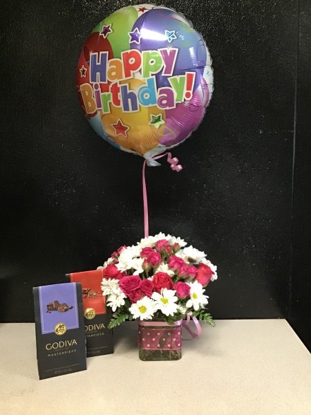 A 5 Star Customer Reviewed Flower Arrangement Designed by Expressions In Bloom in Corvallis, OR