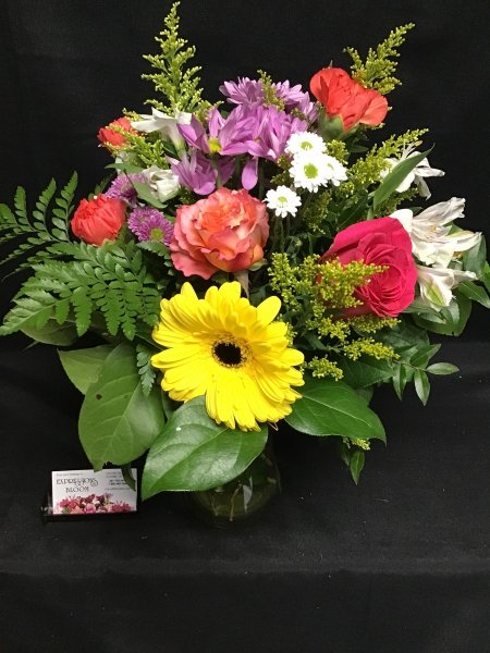 A 2 Star Customer Reviewed Flower Arrangement Designed by Expressions In Bloom in Corvallis, OR