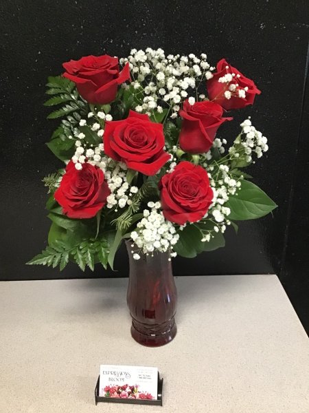 A 5 Star Customer Reviewed Flower Arrangement Designed by Expressions In Bloom in Corvallis, OR