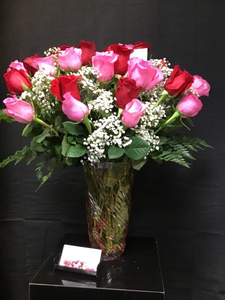 A 5 Star Customer Reviewed Flower Arrangement Designed by Expressions In Bloom in Corvallis, OR