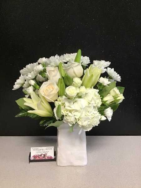 A 5 Star Customer Reviewed Flower Arrangement Designed by Expressions In Bloom in Corvallis, OR A 5 Star Customer Reviewed Flower Arrangement Designed by Expressions In Bloom in Corvallis, OR