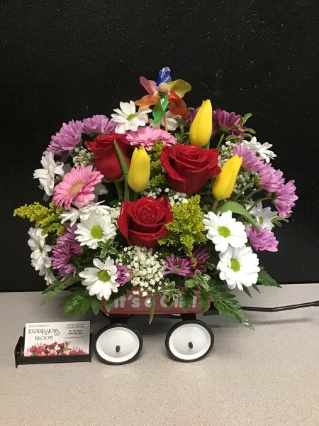 A 5 Star Customer Reviewed Flower Arrangement Designed by Expressions In Bloom in Corvallis, OR