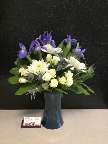A 5 Star Customer Reviewed Flower Arrangement Designed by Expressions In Bloom in Corvallis, OR