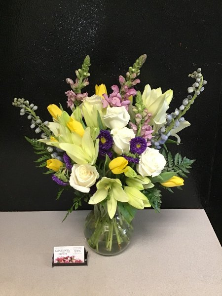 A 5 Star Customer Reviewed Flower Arrangement Designed by Expressions In Bloom in Corvallis, OR