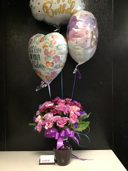 A 5 Star Customer Reviewed Flower Arrangement Designed by Expressions In Bloom in Corvallis, OR A 5 Star Customer Reviewed Flower Arrangement Designed by Expressions In Bloom in Corvallis, OR