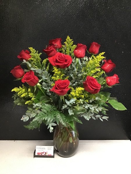 A 5 Star Customer Reviewed Flower Arrangement Designed by Expressions In Bloom in Corvallis, OR