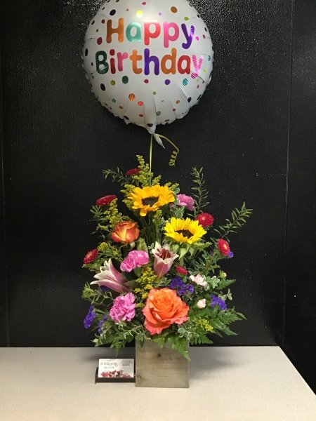 A 5 Star Customer Reviewed Flower Arrangement Designed by Expressions In Bloom in Corvallis, OR