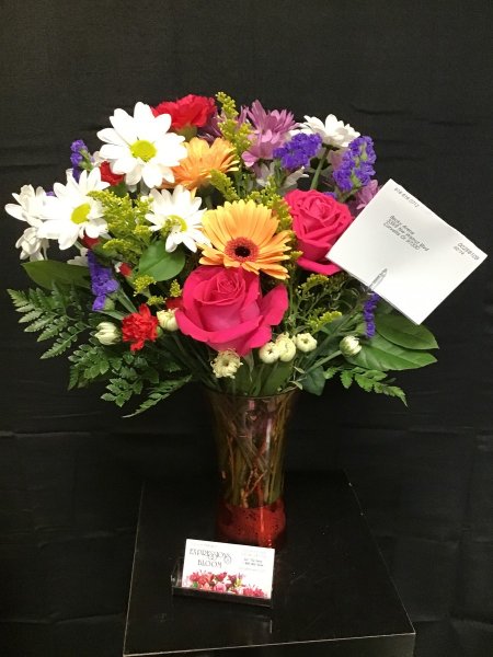 A 4 Star Customer Reviewed Flower Arrangement Designed by Expressions In Bloom in Corvallis, OR
