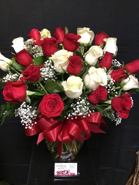 A 5 Star Customer Reviewed Flower Arrangement Designed by Expressions In Bloom in Corvallis, OR