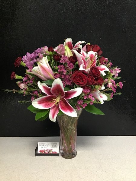 A 5 Star Customer Reviewed Flower Arrangement Designed by Expressions In Bloom in Corvallis, OR