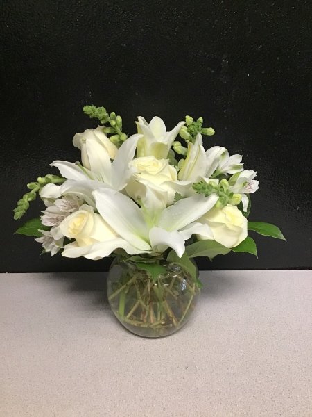 A 5 Star Customer Reviewed Flower Arrangement Designed by Expressions In Bloom in Corvallis, OR